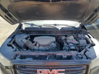 2019 GMC Acadia SLT z VIN 1GKKNMLS6KZ208417, wystawiony jako Copart lot #52945905 z przebiegiem 135 166 mil mil oraz Szkoda całkowita • Salvage title. Historia ofert i sprzedaży dostępna na DreamBid. Obrazek 12.