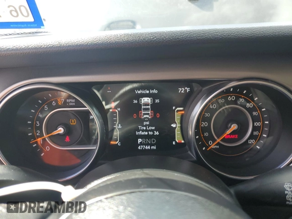 2019 Jeep Wrangler Unlimited Sport Altitude with VIN 1C4HJXDGXKW636909, listed as a Copart auction lot 48324185 with 47,744 mi miles and Clean title. Bid and sale history available at DreamBid. Image 9.