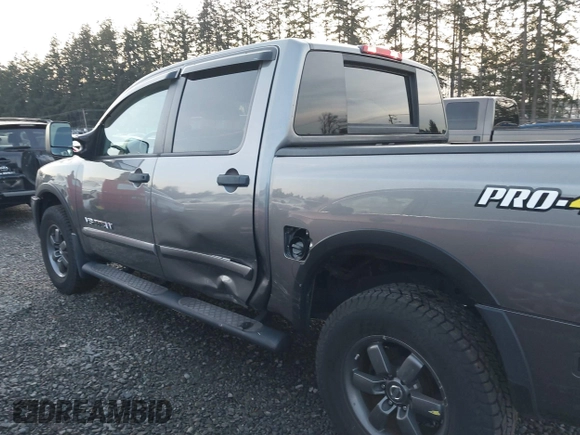 2014 Nissan Titan S with VIN 1N6AA0EC4EN500528, listed as a IAAI auction lot 41323510 with 31,164 mi miles and . Bid and sale history available at DreamBid. Image 15.
