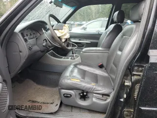 2002 Ford Explorer Sport Trac Value with VIN 1FMZU77E62UB21709, listed as a Copart auction lot 50081245 with 206,068 mi miles and Salvage title. Bid and sale history available at DreamBid. Image 7.
