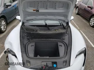 2021 Porsche Taycan 4S z VIN WP0AB2Y15MSA44483, wystawiony jako Copart lot #44510623 z przebiegiem 27 812 mil mil oraz . Historia ofert i sprzedaży dostępna na DreamBid. Obrazek 11.