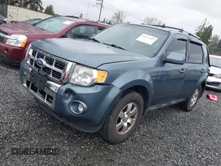 2011 Ford Escape Limited with VIN 1FMCU9EG1BKB25815, listed as a IAAI auction lot 41937422 with 166,207 mi miles. Bid and sale history available at carsss.com. Image 18.