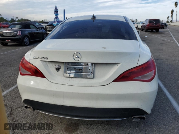 2016 Mercedes-Benz CLA 250 z VIN WDDSJ4EB0GN331817, wystawiony jako Copart lot #87554195 z przebiegiem 98 161 mil mil oraz Szkoda całkowita • Salvage title. Historia ofert i sprzedaży dostępna na DreamBid. Obrazek 6.