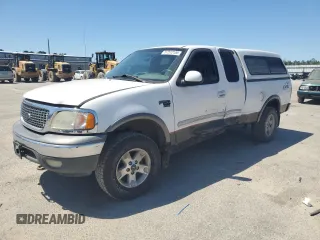 2003 Ford F-150 XL с VIN 1FTRX18L03NA33238, выставлен на аукционе Copart как лот 57512155 с пробегом 192 799 миль миль и Чистый • Clean title. История ставок и продаж доступна на DreamBid. Изображение 1.
