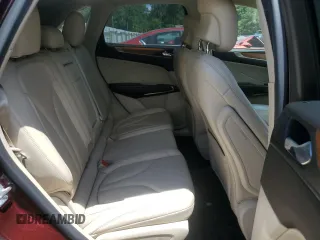 2017 Lincoln MKC Select z VIN 5LMCJ2D94HUL51571, wystawiony jako Copart lot #51964575 z przebiegiem Nie podano mil oraz Nie do naprawy. Historia ofert i sprzedaży dostępna na DreamBid. Obrazek 11.