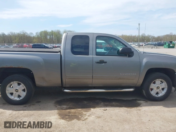 2013 Chevrolet Silverado 1500 LT with VIN 1GCRKSE79DZ198291, listed as a IAAI auction lot 42168616 with 82,032 mi miles and . Bid and sale history available at DreamBid. Image 14.