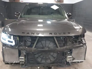 2020 Land Rover Range Rover P525 HSE with VIN SALGS2SE2LA577729, listed as a IAAI auction lot 42589938 with 29,619 mi miles and . Bid and sale history available at DreamBid. Image 6.