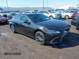 2024 Lexus ES with VIN 58ADZ1B11RU182353, listed as a IAAI auction lot 41767604 with 20,825 mi miles. Bid and sale history available at carsss.com. Image 1.