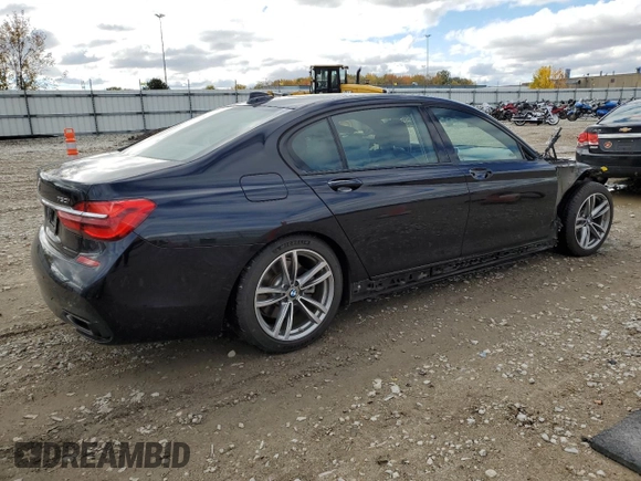 2019 BMW 7 Series 750i xDrive с VIN WBA7F2C57KB240408, выставлен на аукционе Copart как лот 75825244 с пробегом 125 702 миль миль и Списание • Salvage title. История ставок и продаж доступна на DreamBid. Изображение 3.