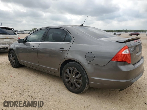 2010 Ford Fusion SE z VIN 3FAHP0HA1AR382364, wystawiony jako Copart lot #54963665 z przebiegiem 155 825 mil mil oraz Czysty tytuł • Clean title. Historia ofert i sprzedaży dostępna na DreamBid. Obrazek 2.