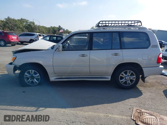 2003 Lexus LX with VIN JTJHT00W533530284, listed as a IAAI auction lot 40605506 with Not Provided miles. Bid and sale history available at carsss.com. Image 14.