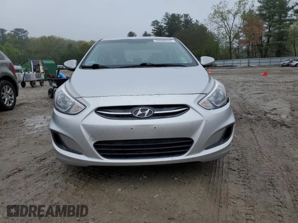 2016 Hyundai Accent SE z VIN KMHCT4AEXGU044267, wystawiony jako Copart lot #54940535 z przebiegiem 110 413 mil mil oraz Szkoda całkowita • Salvage title. Historia ofert i sprzedaży dostępna na DreamBid. Obrazek 5.