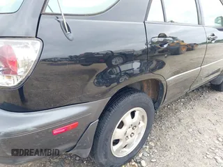 2001 Lexus RX 300 z VIN JTJHF10U710207770, wystawiony jako IAAI lot #42410712 z przebiegiem 250 719 mil mil oraz . Historia ofert i sprzedaży dostępna na DreamBid. Obrazek 6.