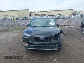 2023 Ford Escape Active with VIN 1FMCU9GN7PUA04116, listed as a IAAI auction lot 42131025 with 43,906 mi miles and . Bid and sale history available at carsss.com. Image 12.
