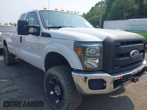 2011 Ford F-350 with VIN 1FT7X3B61BEB42800, listed as a IAAI auction lot 42442261 with 180,320 mi miles and . Bid and sale history available at DreamBid. Image 1.