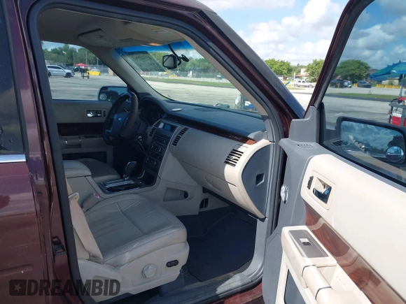 2009 Ford Flex SEL z VIN 2FMDK52C59BA08554, wystawiony jako IAAI lot #42310963 z przebiegiem 165 318 mil mil oraz . Historia ofert i sprzedaży dostępna na DreamBid. Obrazek 5.