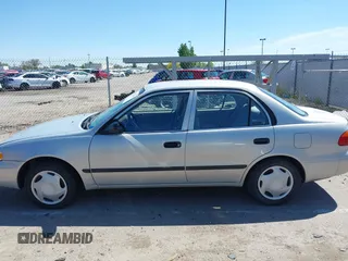 2001 Chevrolet Prizm with VIN 1Y1SK52801Z400930, listed as a IAAI auction lot 42176390 with 258,356 mi miles and . Bid and sale history available at DreamBid. Image 6.