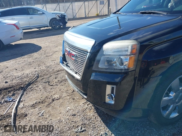 2015 GMC Terrain Denali with VIN 2GKFLUE34F6437287, listed as a IAAI auction lot 41157404 with 257,346 mi miles. Bid and sale history available at carsss.com. Image 18.