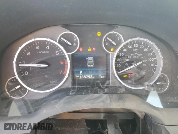 2016 Toyota Tundra SR5 z VIN 5TFDW5F10GX562642, wystawiony jako Copart lot #53810075 z przebiegiem 135 792 mil mil oraz Szkoda całkowita • Salvage title. Historia ofert i sprzedaży dostępna na DreamBid. Obrazek 9.