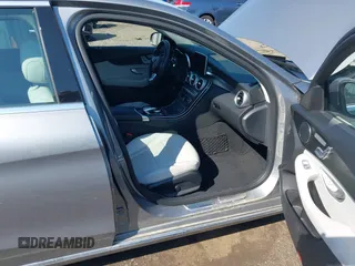 2016 Mercedes-Benz C 300 with VIN 55SWF4JB7GU162041, listed as a IAAI auction lot 42615333 with 39,714 mi miles and . Bid and sale history available at DreamBid. Image 5.