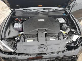 2024 Audi Q8 Premium Plus with VIN WA1EVBF1XRD016466, listed as a Copart auction lot 86652034 with 6,139 mi miles and Salvage Title. Bid and sale history available at carsss.com. Image 14.