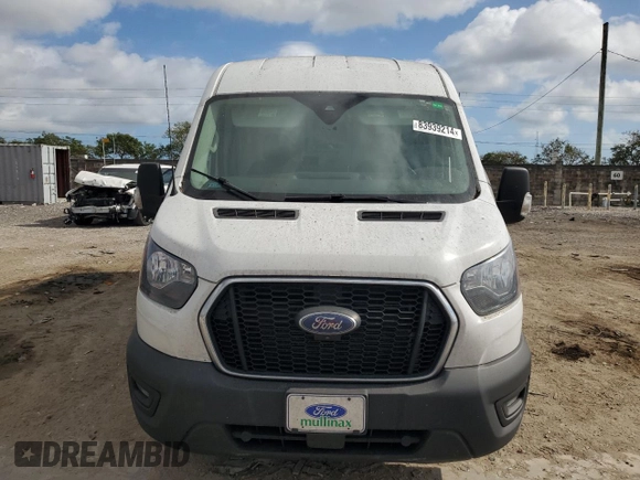 2023 Ford Transit Cargo z VIN 1FTYE1C89PKA17390, wystawiony jako Copart lot #83939214 z przebiegiem 76 099 mil mil oraz Szkoda całkowita • Salvage title. Historia ofert i sprzedaży dostępna na DreamBid. Obrazek 5.