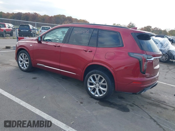 2020 Cadillac XT6 AWD Sport with VIN 1GYKPHRS1LZ201472, listed as a IAAI auction lot 40610438 with 71,540 mi miles and . Bid and sale history available at DreamBid. Image 3.