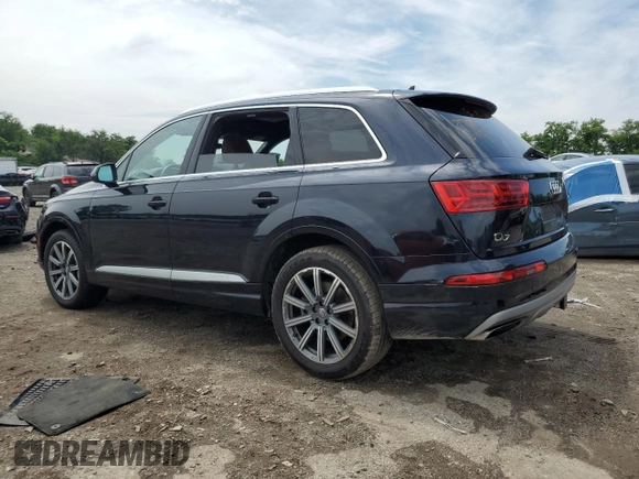 2017 Audi Q7 Premium Plus with VIN WA1LAAF75HD058074, listed as a Copart auction lot 63446045 with 214,453 mi miles and Clean title. Bid and sale history available at DreamBid. Image 3.
