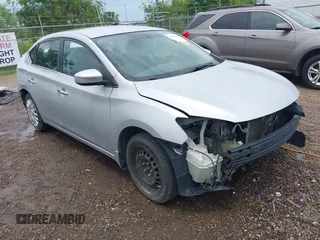 2014 Nissan Sentra SV z VIN 1N4AB7AP6EN853411, wystawiony jako IAAI lot #41058501 z przebiegiem 133 780 mil mil oraz . Historia ofert i sprzedaży dostępna na DreamBid. Obrazek 1.