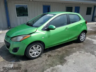 2013 Mazda Mazda2 Sport with VIN JM1DE1KYXD0153602, listed as a Copart auction lot 71668164 with 180,717 mi miles and Salvage Title. Bid and sale history available at carsss.com. Image 1.