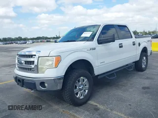 2013 Ford F-150 XL with VIN 1FTFW1ET1DFA58297, listed as a IAAI auction lot 42117924 with 202,830 mi miles and . Bid and sale history available at carsss.com. Image 17.