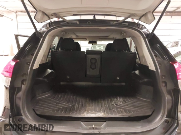 2017 Nissan Rogue SL with VIN 5N1AT2MV0HC757919, listed as a IAAI auction lot 42010409 with 122,089 mi miles. Bid and sale history available at carsss.com. Image 18.