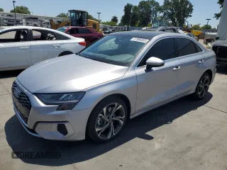 2022 Audi A3 Premium z VIN WAUGUDGY1NA066299, wystawiony jako Copart lot #57986855 z przebiegiem 31 851 mil mil oraz Szkoda całkowita • Salvage title. Historia ofert i sprzedaży dostępna na DreamBid. Obrazek 1.