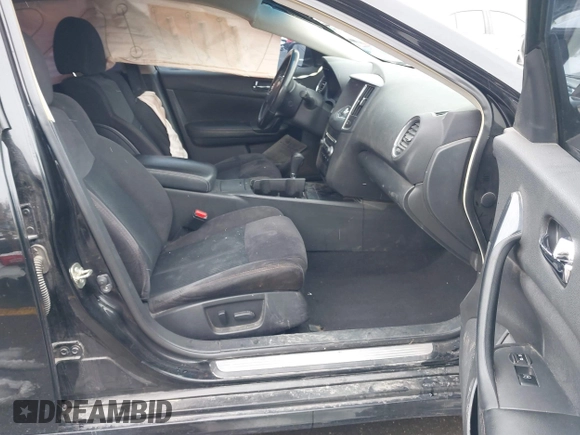 2014 Nissan Maxima S with VIN 1N4AA5AP2EC431350, listed as a IAAI auction lot 41817364 with Not provided miles and . Bid and sale history available at DreamBid. Image 5.
