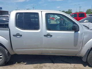 2019 Nissan Frontier SV with VIN 1N6AD0EV7KN701859, listed as a IAAI auction lot 42047454 with 182,922 mi miles and . Bid and sale history available at DreamBid. Image 13.