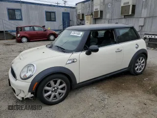 2011 MINI Hardtop S with VIN WMWSV3C50BTY13839, listed as a Copart auction lot 53541455 with 142,400 mi miles and Clean Title. Bid and sale history available at DreamBid. Image 1.