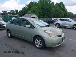 2008 Toyota Prius with VIN JTDKB20U987722748, listed as a IAAI auction lot 42691861 with 171,686 mi miles and . Bid and sale history available at DreamBid. Image 1.
