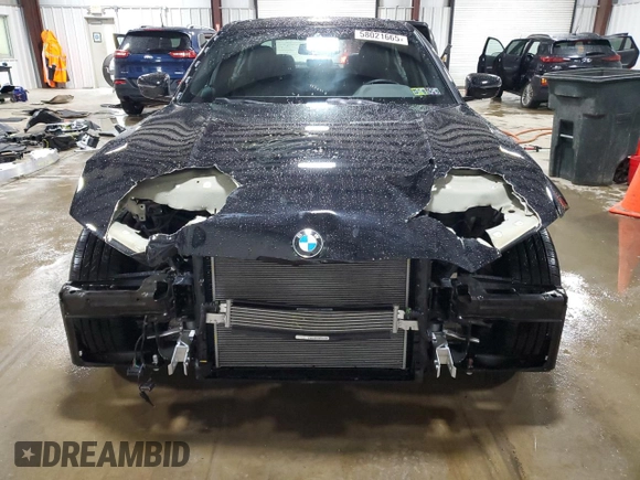 2022 BMW 3 Series 330i xDrive z VIN 3MW5R7J06N8C42045, wystawiony jako Copart lot #58021665 z przebiegiem 21 234 mil mil oraz Szkoda całkowita • Salvage title. Historia ofert i sprzedaży dostępna na DreamBid. Obrazek 5.