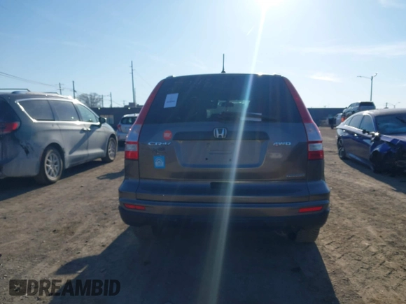 2011 Honda CR-V SE with VIN 5J6RE4H45BL047298, listed as a IAAI auction lot 42059097 with 110,433 mi miles. Bid and sale history available at carsss.com. Image 16.