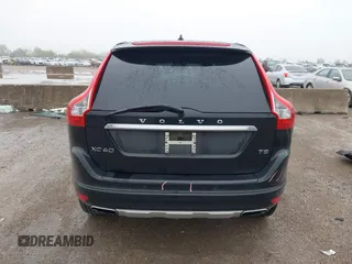 2016 Volvo XC60 T5 Drive-E Premier z VIN YV440MDK6G2907836, wystawiony jako IAAI lot #42133307 z przebiegiem 78 109 mil mil oraz . Historia ofert i sprzedaży dostępna na DreamBid. Obrazek 17.