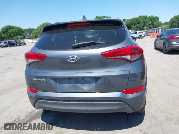 2018 Hyundai Tucson SEL with VIN KM8J33A41JU692662, listed as a IAAI auction lot 41981241 with 134,868 mi miles. Bid and sale history available at carsss.com. Image 16.