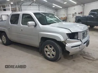 2008 Honda Ridgeline RTS z VIN 2HJYK16478H523712, wystawiony jako IAAI lot #42227200 z przebiegiem 202 108 mil mil oraz . Historia ofert i sprzedaży dostępna na DreamBid. Obrazek 1.
