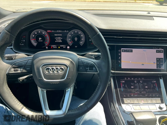 2019 Audi Q8 Premium Plus с VIN WA1EVAF16KD031952, выставлен на аукционе Copart как лот 61384205 с пробегом 125 870 миль миль и Чистый • Clean title. История ставок и продаж доступна на DreamBid. Изображение 7.