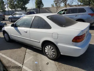 1996 Honda Civic EX with VIN 1HGEJ8245TL091224, listed as a Copart auction lot 82257144 with 99,768 mi miles and Salvage Title. Bid and sale history available at carsss.com. Image 2.
