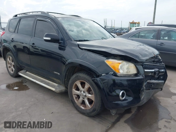 2010 Toyota RAV4 Limited z VIN 2T3YK4DV8AW006569, wystawiony jako IAAI lot #42657476 z przebiegiem 187 579 mil mil oraz . Historia ofert i sprzedaży dostępna na DreamBid. Obrazek 1.