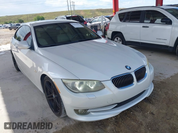 2011 BMW 3 Series 328i with VIN WBAKE3C53BE557457, listed as a IAAI auction lot 41631581 with 112,272 mi miles and . Bid and sale history available at carsss.com. Image 1.