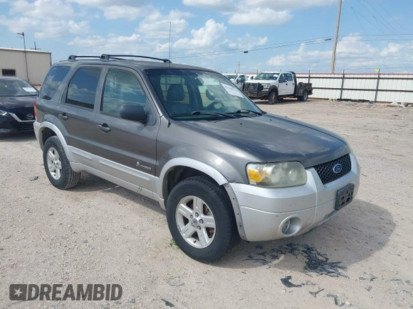 2005 Ford Escape Hybrid with VIN 1FMCU95H55KC07544, listed as a IAAI auction lot 42104756 with 250,109 mi miles and . Bid and sale history available at DreamBid. Image 1.