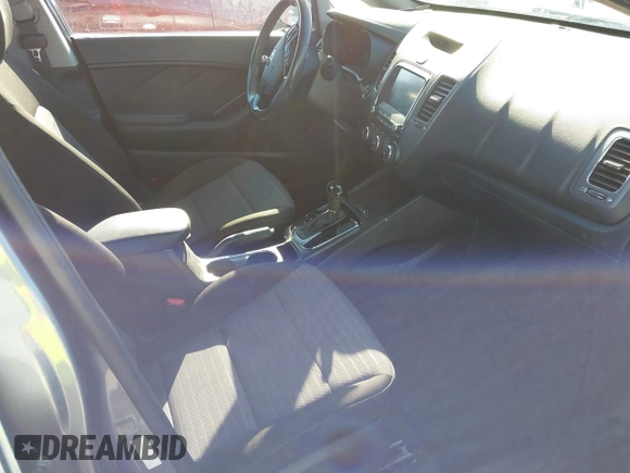 2018 Kia Forte LX with VIN 3KPFL4A75JE215774, listed as a IAAI auction lot 41375786 with 68,942 mi miles and . Bid and sale history available at DreamBid. Image 5.