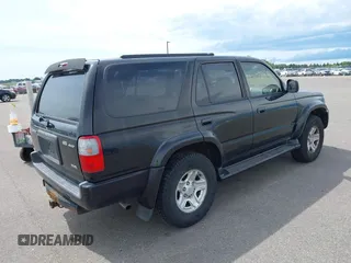 2000 Toyota 4Runner SR5 z VIN JT3HN86R8Y0307943, wystawiony jako IAAI lot #42513589 z przebiegiem Nie podano mil oraz . Historia ofert i sprzedaży dostępna na DreamBid. Obrazek 4.