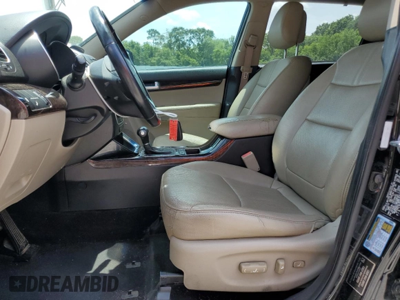 2014 Kia Sorento EX with VIN 5XYKU4A78EG483092, listed as a Copart auction lot 60978335 with 151,327 mi miles and Clean title. Bid and sale history available at DreamBid. Image 7.